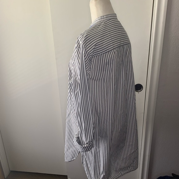 Gap Striped Crochet Popover Shirt - Picture 5 of 7